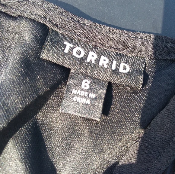 Torrid Spaghetti Strapped, Ribbed, High Neck Trapeze Dress, Size 6, Full… - Picture 4 of 9